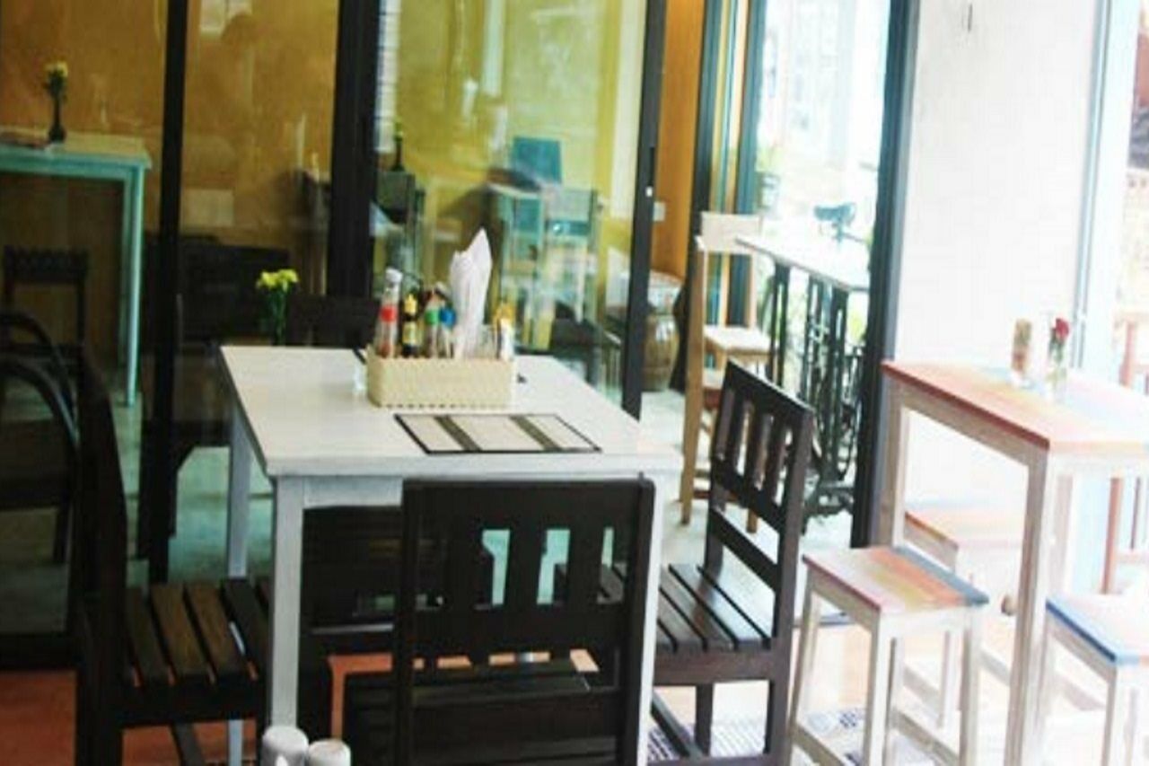 Anan House Hotel Phuket Exterior photo